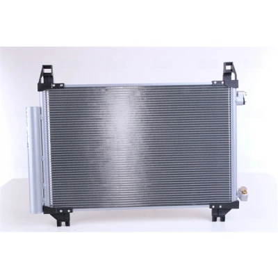 Bilde av NISSENS 940270 Kondensator med tørker Aluminium 528 R 134a TOYOTA: Yaris III Hatchback
