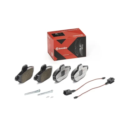 Bilde av BREMBO P 24 147X Bremseklosser inkl. slitasjevarselkontakt med tilbehør FIAT: 500 Hatchback, FORD: KA Hatchback