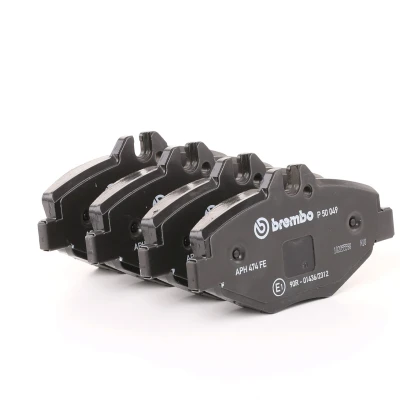 Bilde av BREMBO P 50 049 Bremseklosser inkl. slitasjevarselkontakt med bremsecaliperskruer tilbehør MERCEDES BENZ: E Klasse Sedan, T modell