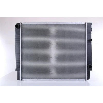 Bilde av NISSENS 65531A Radiator Aluminium 590 498 32 Kjøleribber loddet VOLVO: 940 II Stasjonsvogn, I Sedan