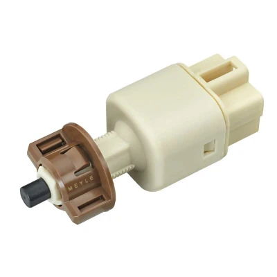 Bilde av MEYLE 30 14 890 0000 bremselysbryter manuell (fotdrift) 4 TOYOTA: Urban Cruiser, SUZUKI: Grand Vitara 1 SUV