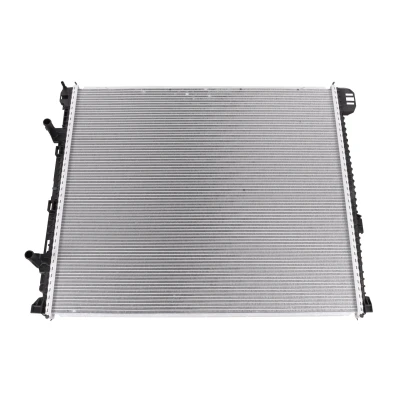 Bilde av VEMO V10 60 0070 Radiator 720 640 16