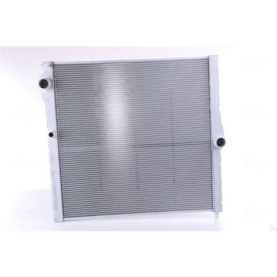 Bilde av NISSENS 60826 Radiator Aluminium 585 582 32 Kjøleribber loddet BMW: X5, X6