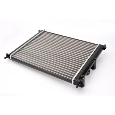 Bilde av THERMOTEC D7F036TT Radiator Aluminium 415 480 23 Manuel girkasse Kjøleribber satt sammen mekanisk