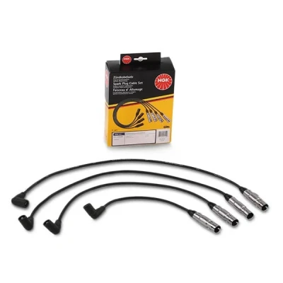 Bilde av NGK 7015 Pluggledninger 4 VOLKSWAGEN: Golf 6, 4, Passat B5 Stasjonsvogn, AUDI: A3 Sportback, SKODA: Octavia 1 Combi, 2 Combi