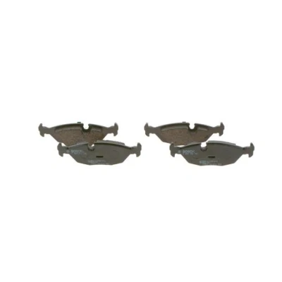 Bilde av BOSCH 0 986 466 751 Bremseklosser Low Metallic med kolbleklips BMW: 3 Sedan, 5 Cabrio