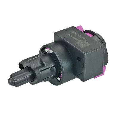 Bilde av MEYLE 114 890 0015 bremselysbryter manuell (fotdrift) 4 ORIGINAL Quality AUDI: Q7, A6 C6 Sedan