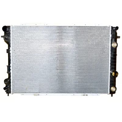 Bilde av NRF EASY FIT 53104 Radiator Aluminium 653 458 40 med påbyggingsdeler Kjøleribber loddet