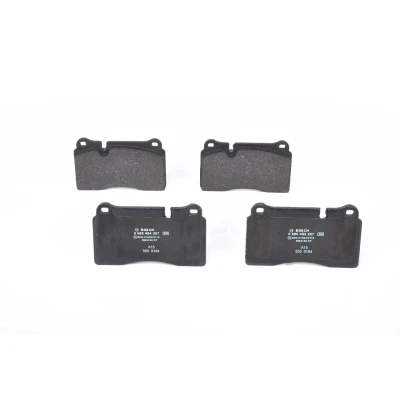Bilde av BOSCH 0 986 494 207 Bremseklosser Low Metallic med antihyle blikk VOLKSWAGEN: Touareg II, I, AUDI: A3 Sportback, TT Coupé, Roadster