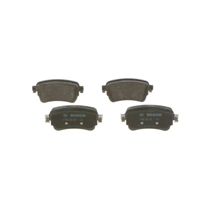 Bilde av BOSCH 0 986 424 437 Bremseklosser Low Metallic TOYOTA: Proace II Van, Verso, CITROËN: Jumpy III PEUGEOT: Traveller
