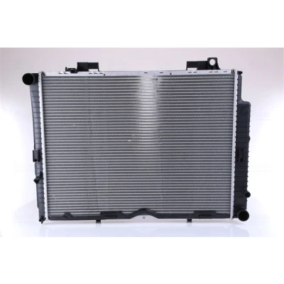 Bilde av NISSENS 62611A Radiator Aluminium 640 489 40 Kjøleribber loddet MERCEDES BENZ: E Klasse Sedan