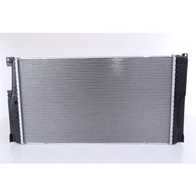Bilde av NISSENS 60857 Radiator Aluminium 600 340 32 Kjøleribber loddet BMW: 5 Touring, Sedan