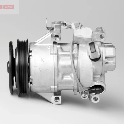 Bilde av DENSO DCP50242 Kompressor 5SER09C PAG 46 R 134a TOYOTA: Yaris II Hatchback