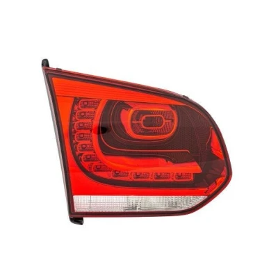 Bilde av HELLA 2SA 010 409 131 Baklykter venstre indre del LED, W16W 12 mørk, Rød med lyspære, pæreholder VOLKSWAGEN: GOLF 6